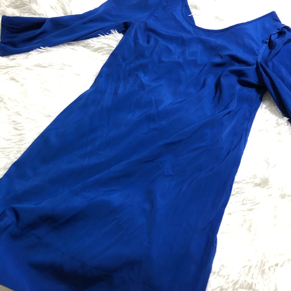 Blue dress